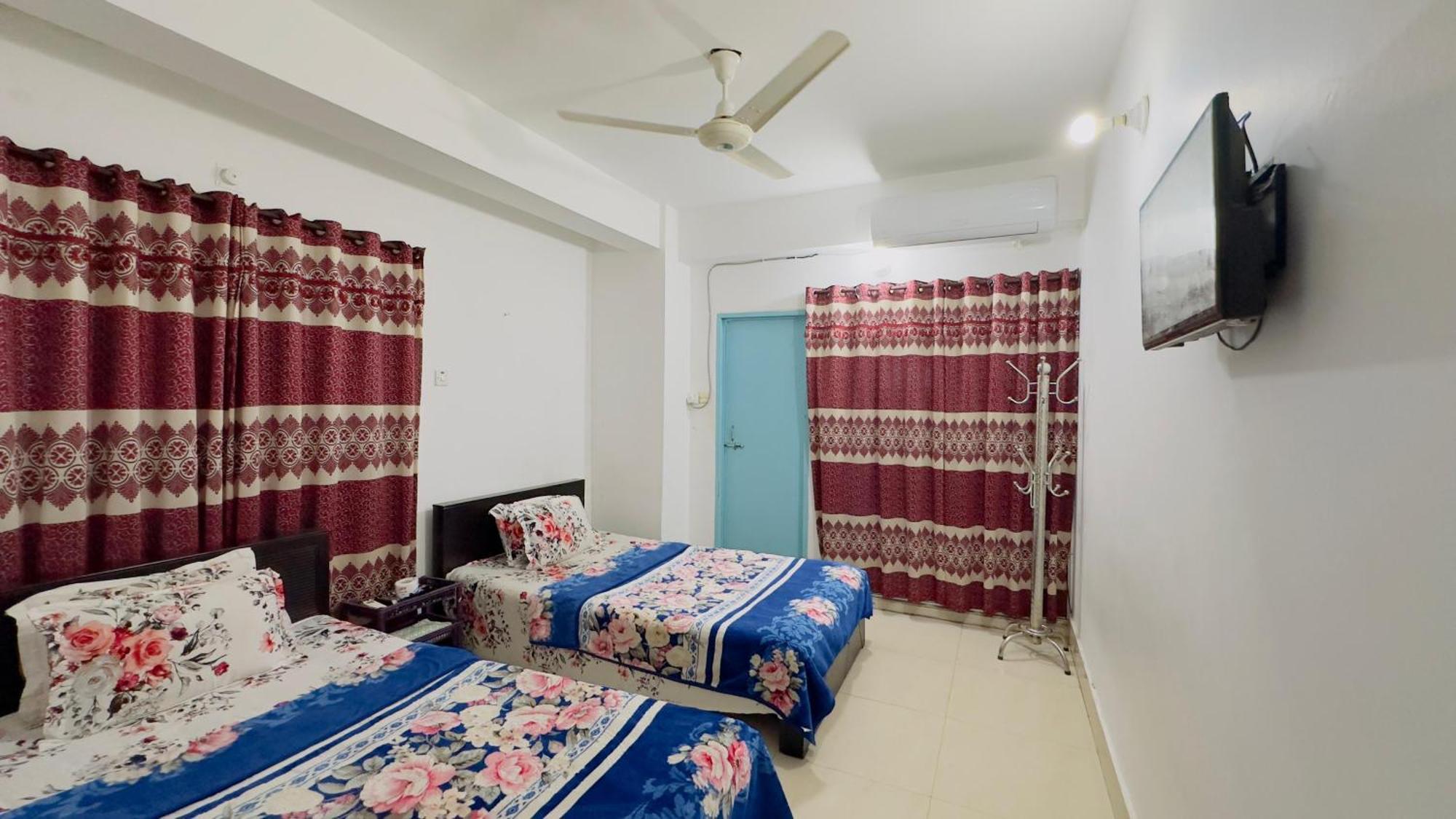 Mohammadia Restaurant & Guest House Near United Hospital Daca Exterior foto