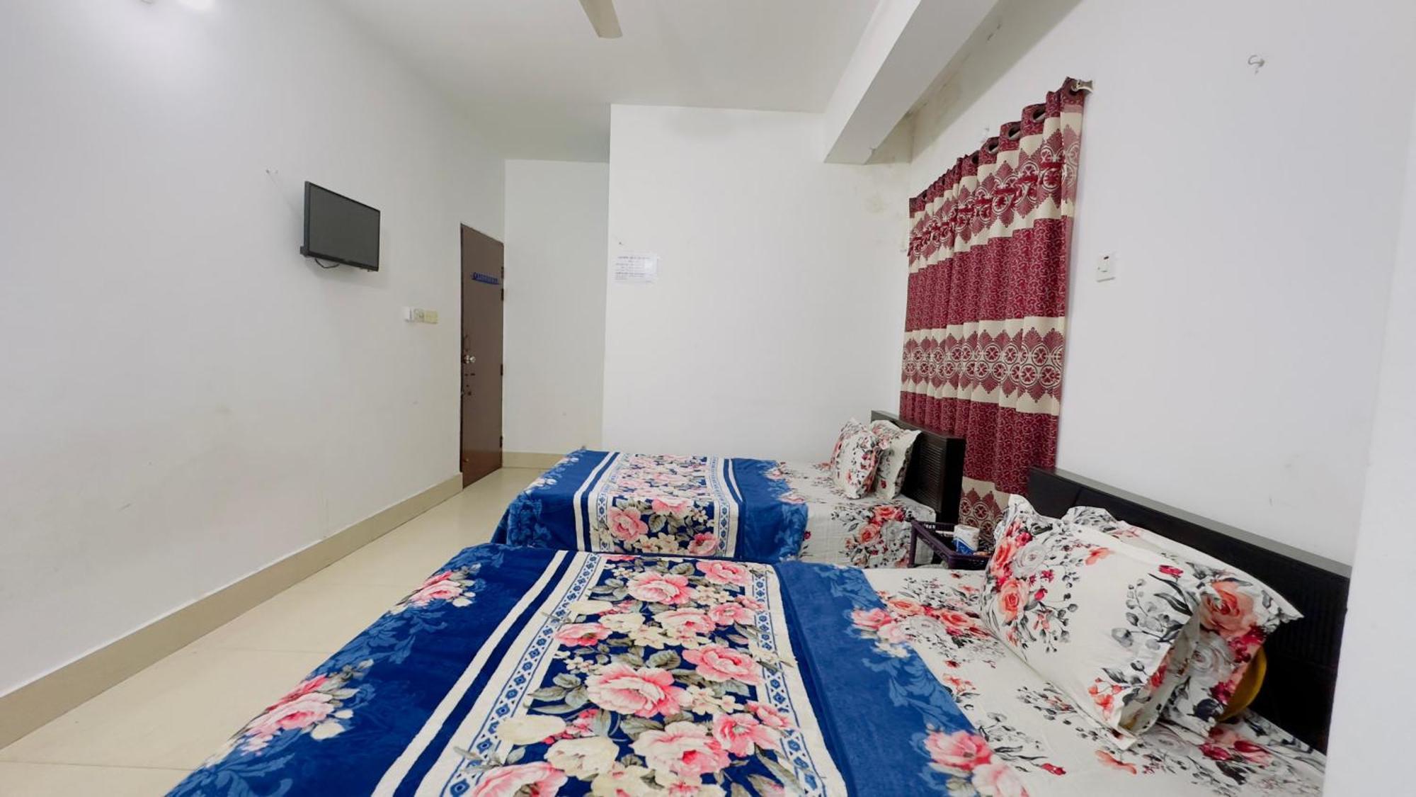 Mohammadia Restaurant & Guest House Near United Hospital Daca Exterior foto