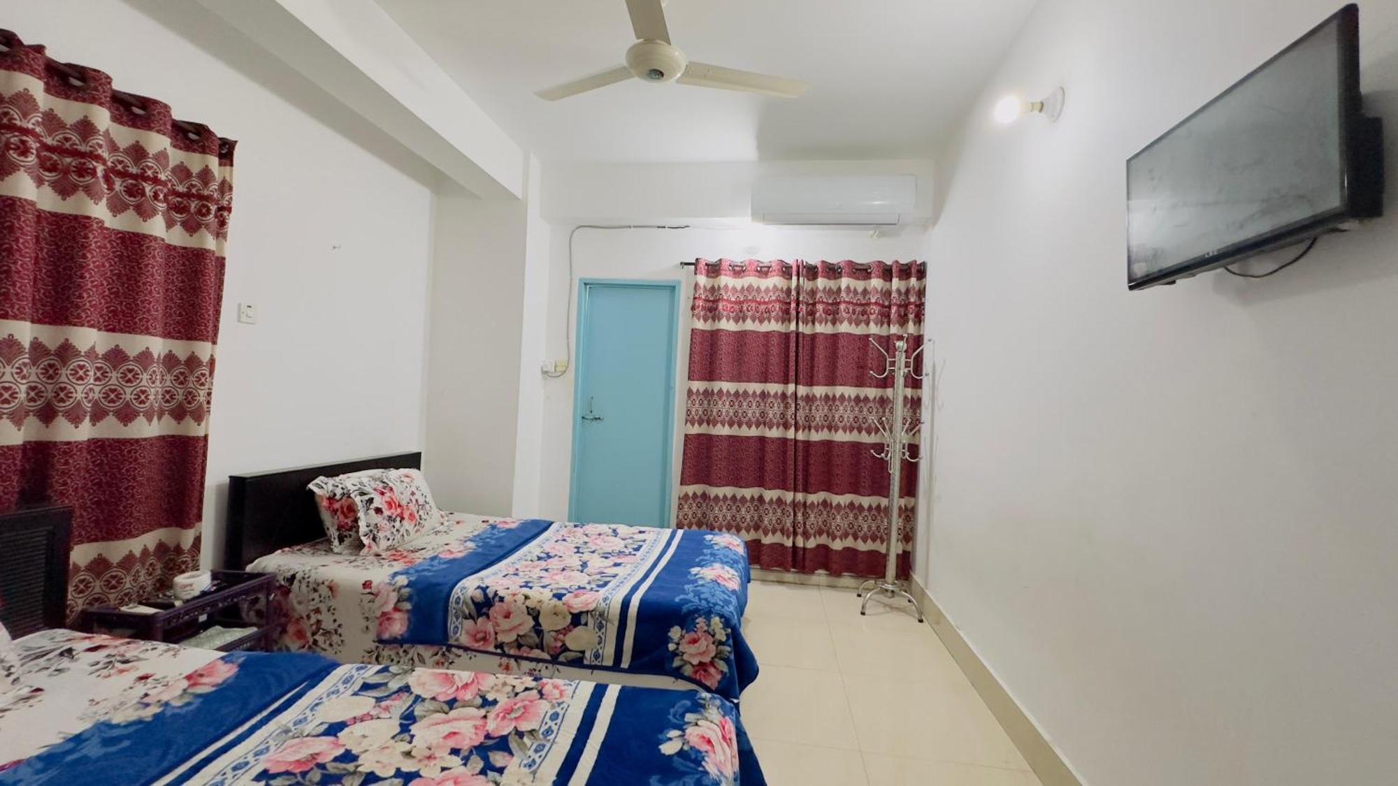 Mohammadia Restaurant & Guest House Near United Hospital Daca Exterior foto